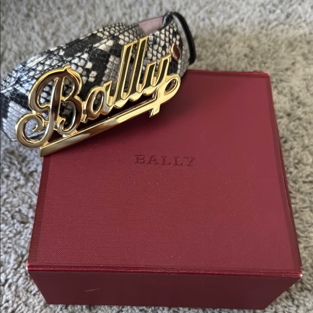 Bally Black and Gold Luxury Belt